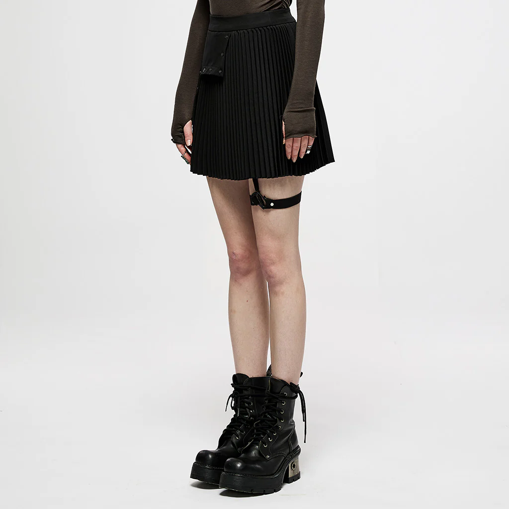 OQ-005BQF Edgy Black Pleated Mini Punk Skirt with Snap Pockets - Image 3