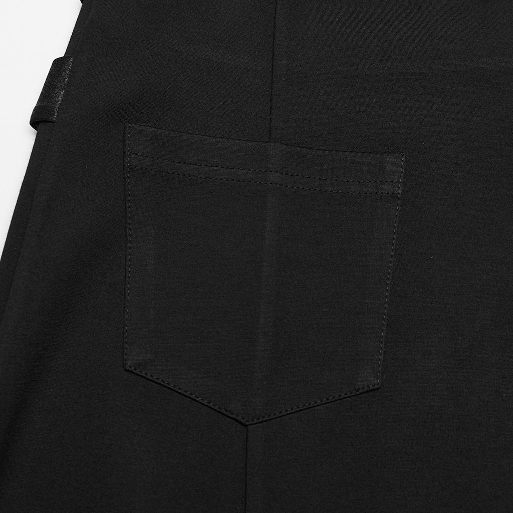 OQ-707BQF Edgy Long Black Pleated Punk Skirt with Belt Accents - Image 8
