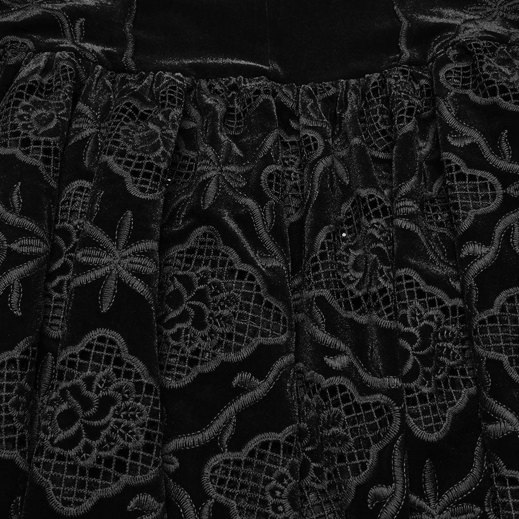 WQ-837LQF Gothic Dress Black Velvet Straps Long Lace Detail - Image 66