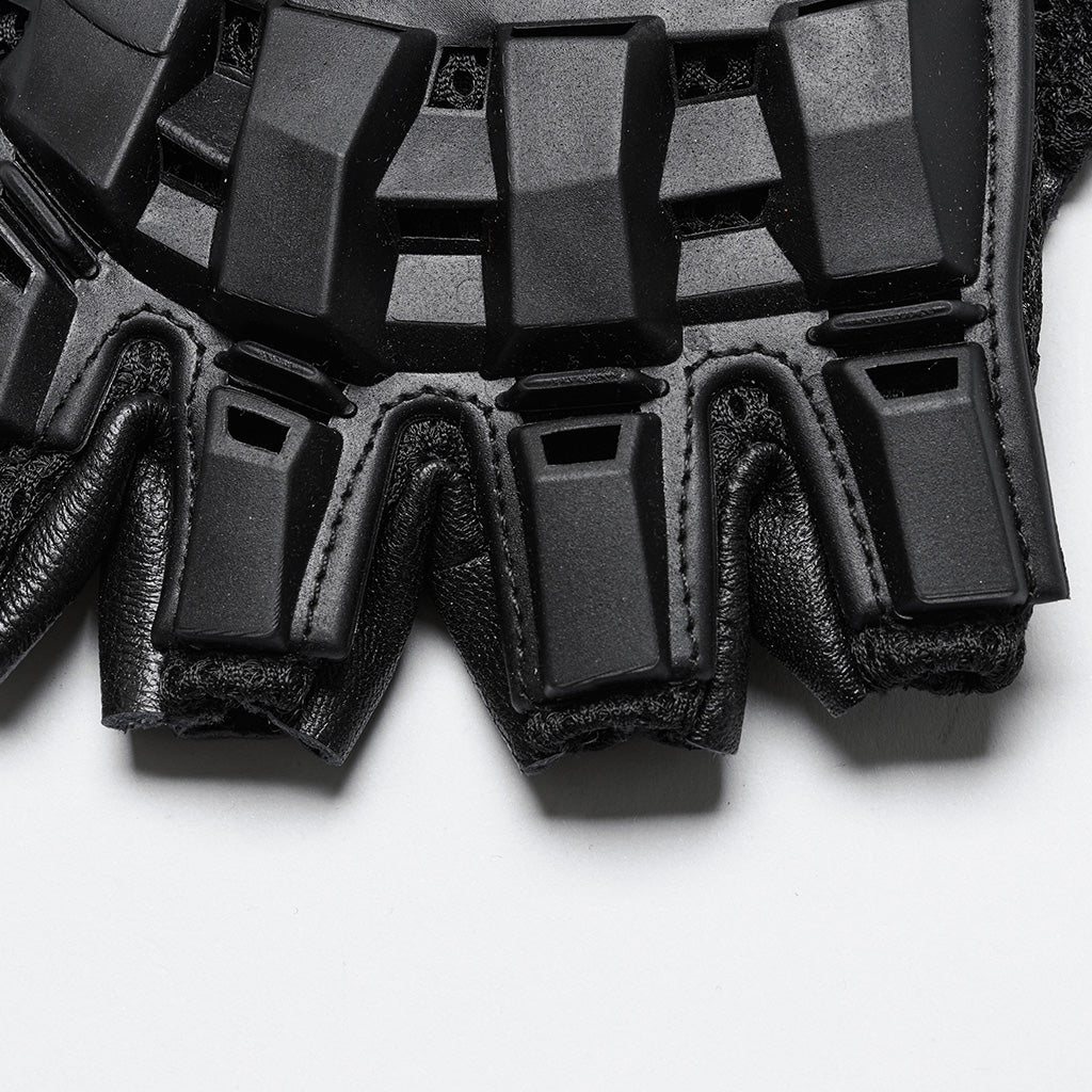 WS-698SSM Rivet Studded Cyberpunk Tactical Fingerless Gloves - Image 10