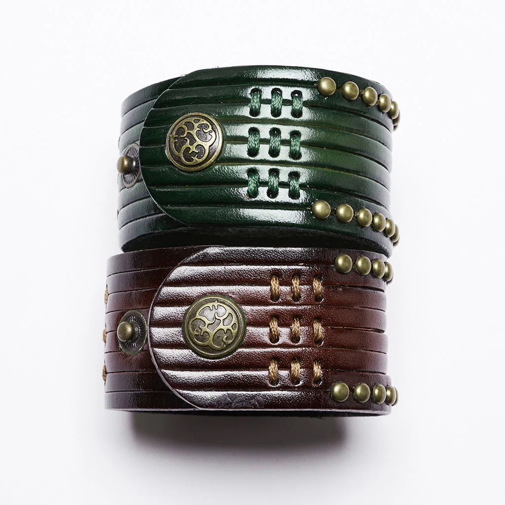 WS-712SSF Rustic Leather Rivet Cuff Punk Accessories Bold Design - Image 9